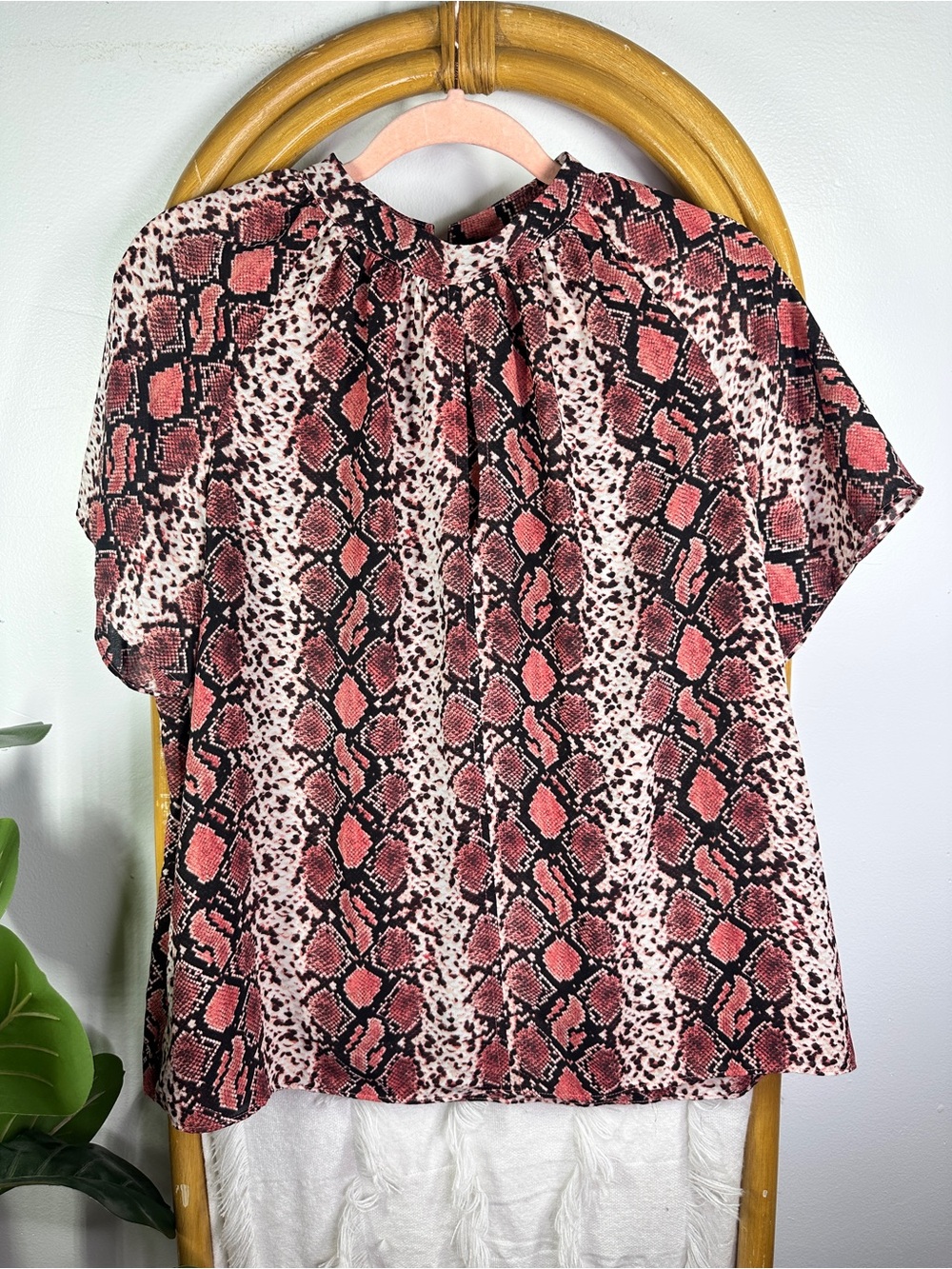 Anthropologie Sunday In Brooklyn Snakeskin Blouse sz M
